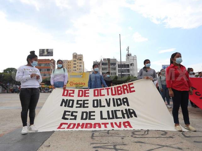 Estudiantes recuerdan matanza de Tlatelolco