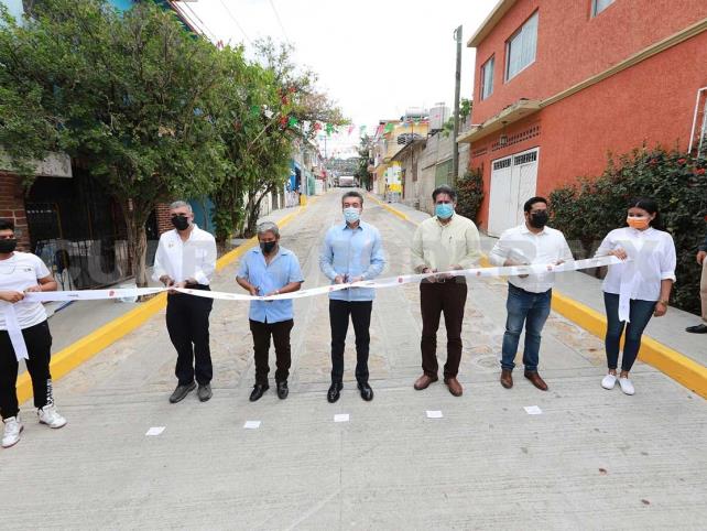 Inaugura Ejecutivo calles en colonia Cerro de Guadalupe