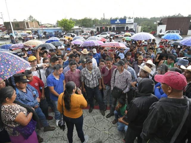 Liberan a retenidos en el municipio de Altamirano
