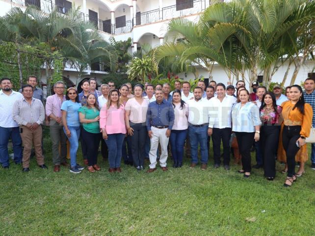 Se reúne Jiménez con empresarios de Cintalapa